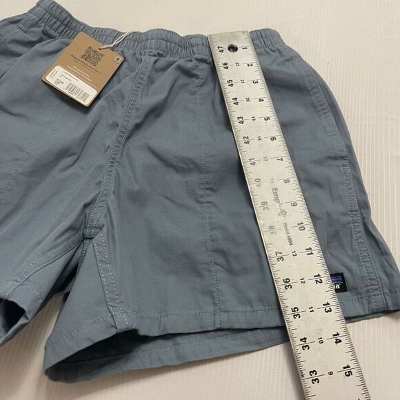 NWT Patagonia Women’s Funhoggers Shorts 4” Light Plume Grey Shorts Size XS New - Picture 4 of 9